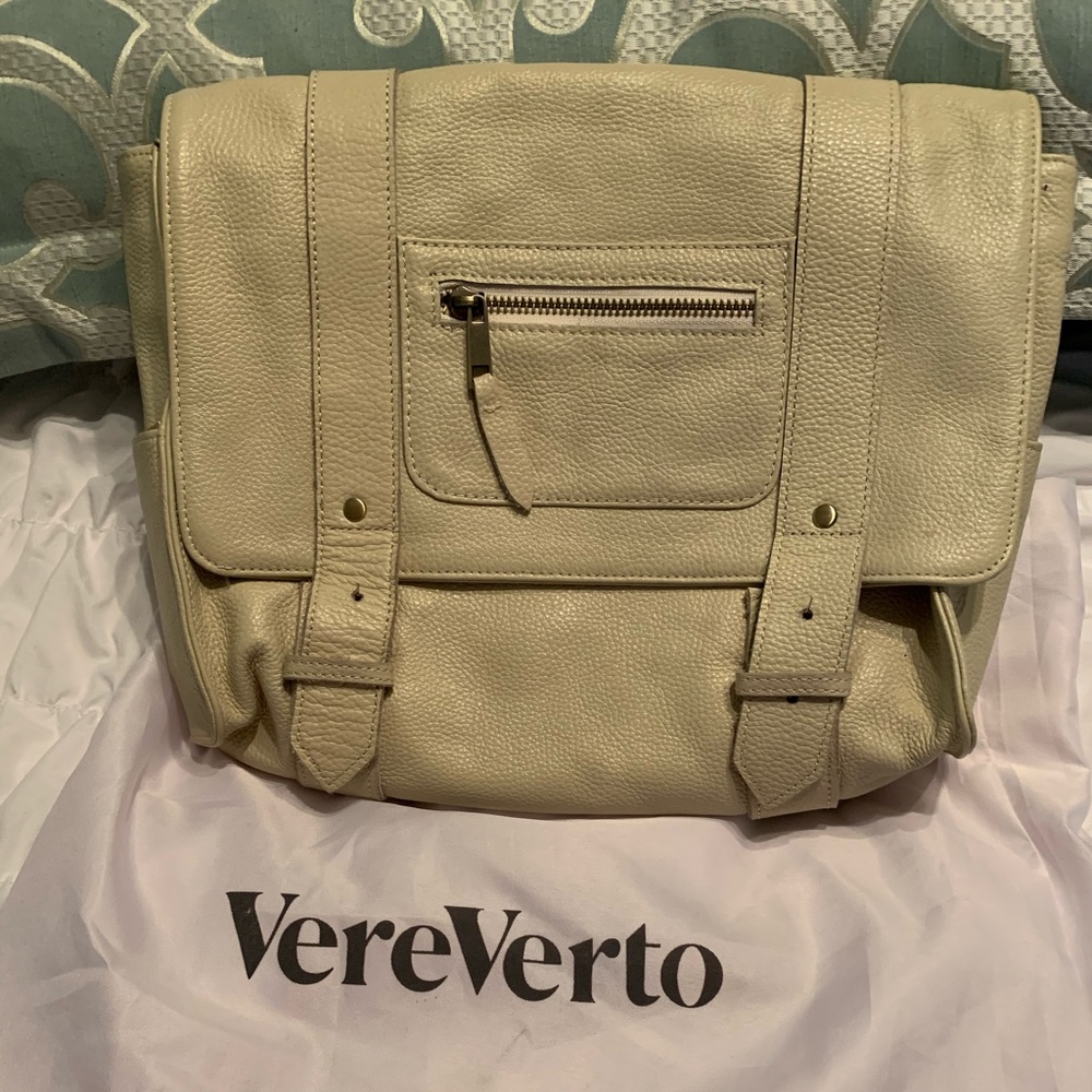 Vere Verto convertible purse